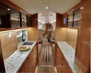 352AF Global 5000 Galley Interior