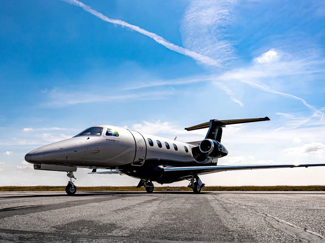 Phenom-300 Embraer Phenom 300