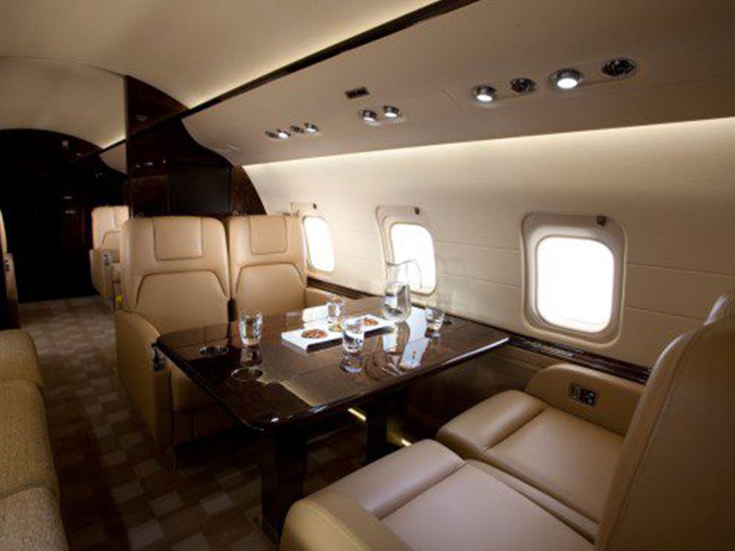 challenger-850-interior-1